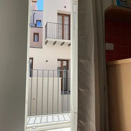 Guest house Cefalhub 3*